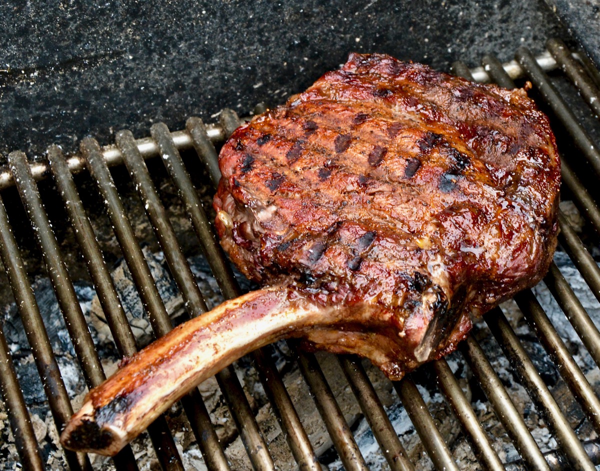 Gesmoktes Tomahawk Steak - DonCaruso BBQ